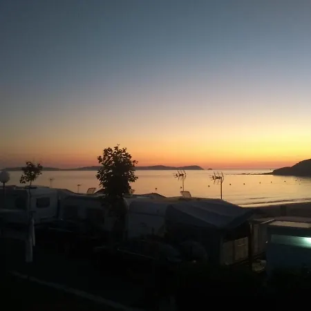 Paxarinas Campingplatz 2*